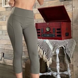 Lululemon Olive Cropped Leggings